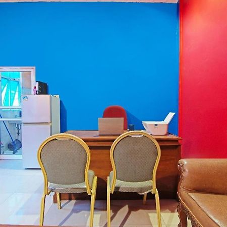 Oyo 91510 Homestay Utama Syariah เปกันบารู ภายนอก รูปภาพ