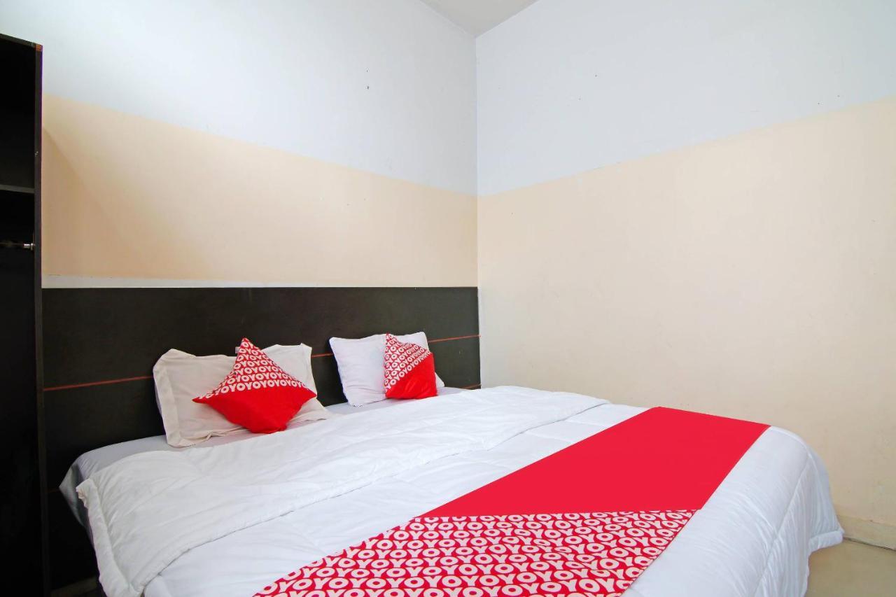 Oyo 91510 Homestay Utama Syariah เปกันบารู ภายนอก รูปภาพ
