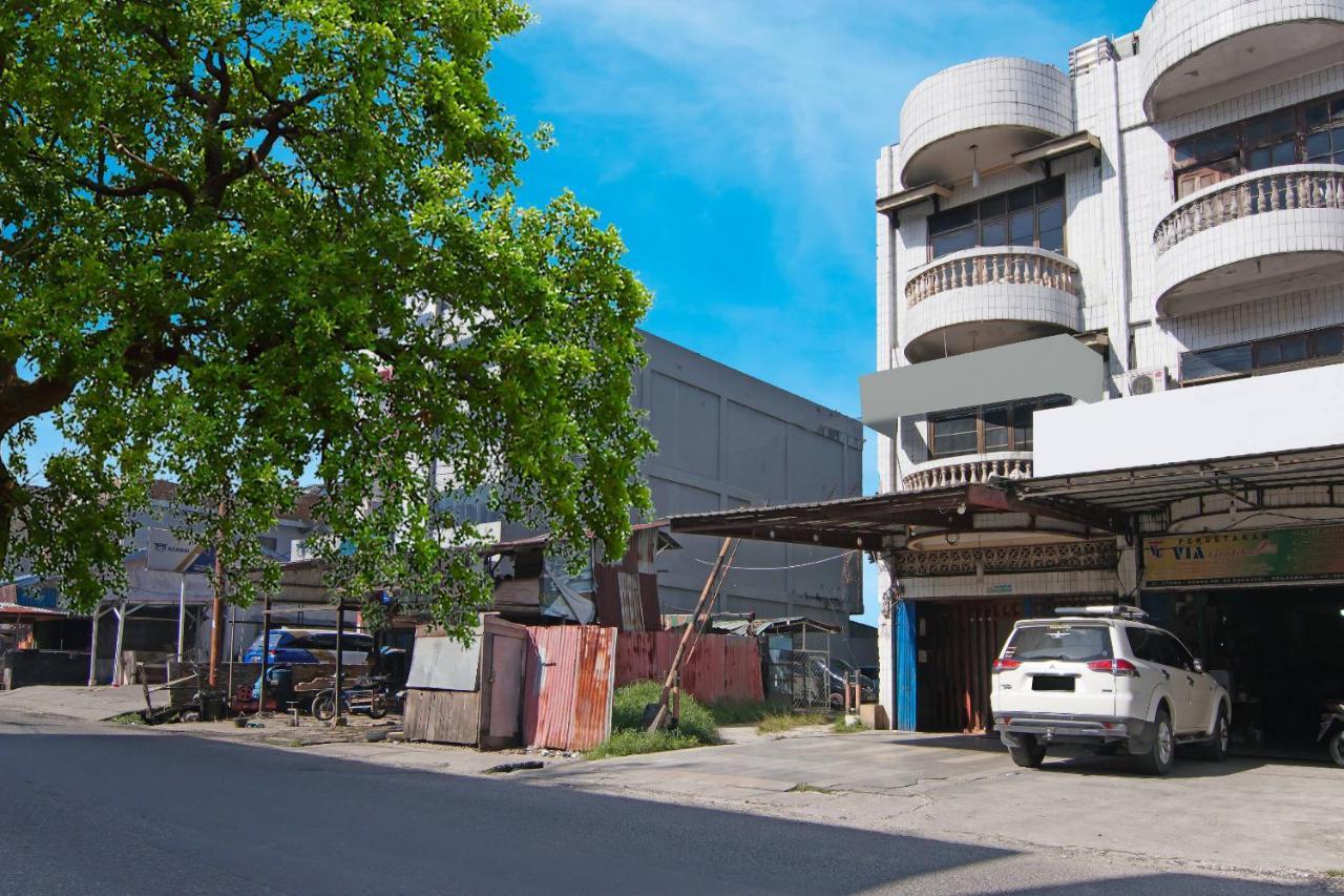 Oyo 91510 Homestay Utama Syariah เปกันบารู ภายนอก รูปภาพ
