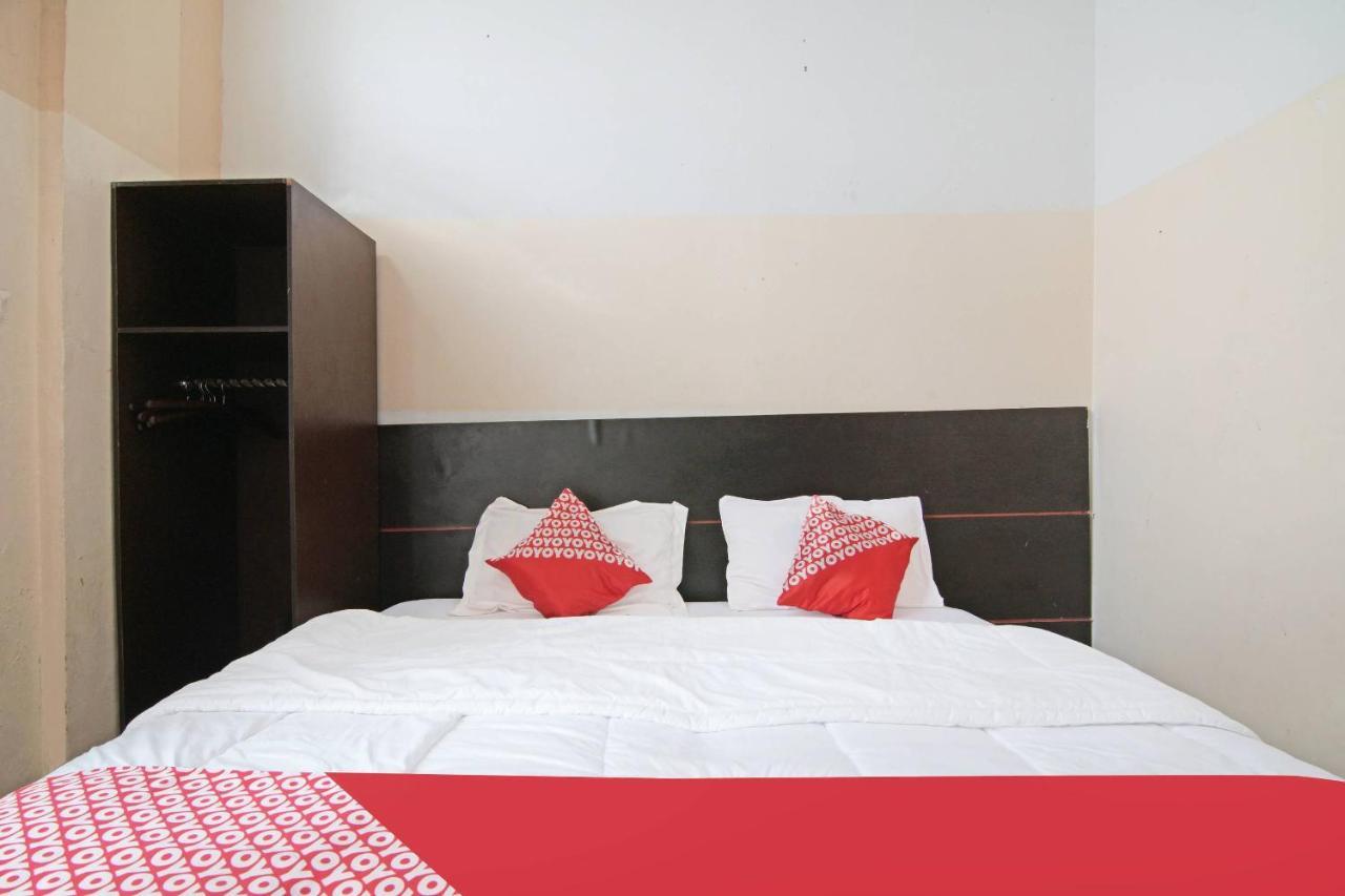 Oyo 91510 Homestay Utama Syariah เปกันบารู ภายนอก รูปภาพ